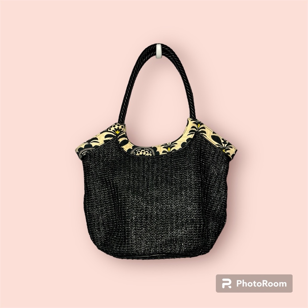 Vera Bradley Straw Bucket Tote in Fanfare (Discontinued Pattern)